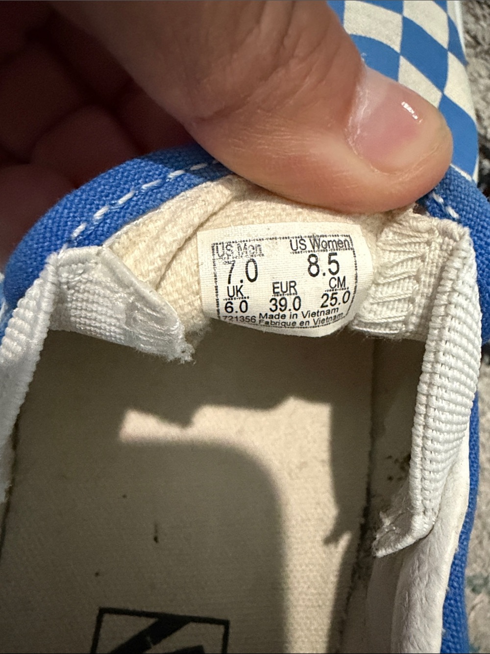 Vans Wome’s Slip-On Checkerboard Sneakers - Blue & White - Picture 4 of 5